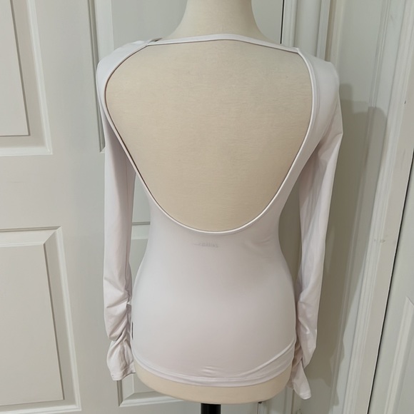 Zella scoop back athletic workout top - Picture 2 of 4